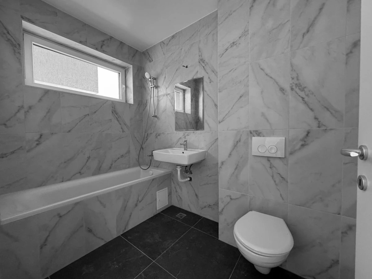 Bathroom nr 2